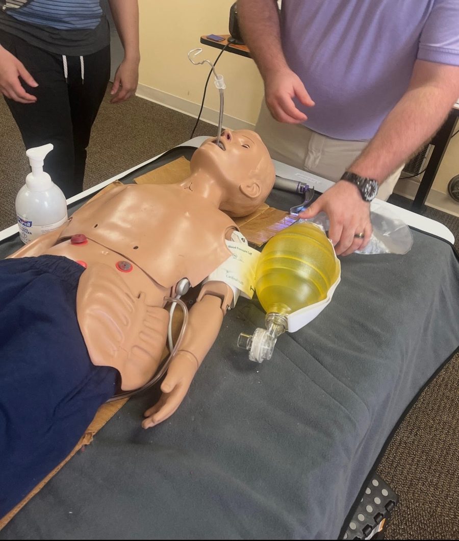 Advanced airway management with endotracheal tube on training manikin